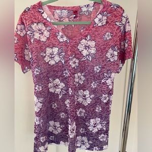 Juniors Pink/Purple Ombre Burnout Shirt. Size Large